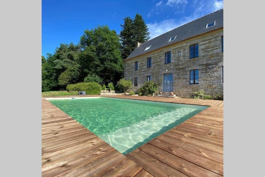 Villa La Lande du Rest - Le Quillio Magnifique ancienne ferme de notables avec piscine chauffée Exterior foto